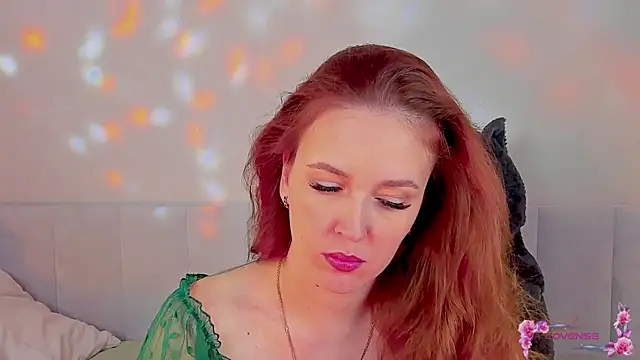 Snapshot of she_wolf chatting on 03-22-26, 06:26 she wolf online show from 03-22-26, 06:26