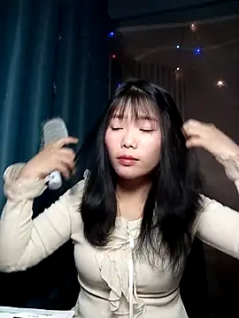 Girl-crazy1 online show from 04-13-26, 01:59