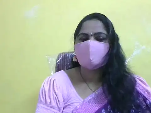 anu-reddyy online show from 03-28-26, 04:13