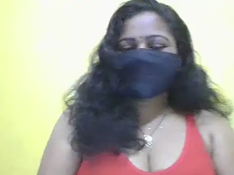 anu-reddyy online show from 06-18-26, 04:11