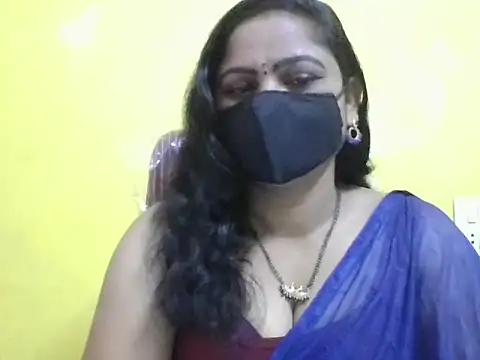 anu-reddyy online show from 04-10-26, 05:03
