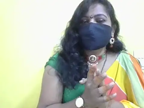 anu-reddyy online show from 04-05-26, 03:57