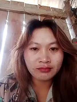 Snapshot of bany-lee chatting on 05-06-26, 12:36 bany-lee online show from 05-06-26, 12:36