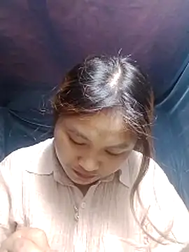 Snapshot of bany-lee chatting on 05-04-26, 02:42 bany-lee online show from 05-04-26, 02:42