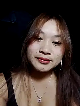 Snapshot of bany-lee chatting on 02-16-26, 02:27 bany-lee online show from 02-16-26, 02:27