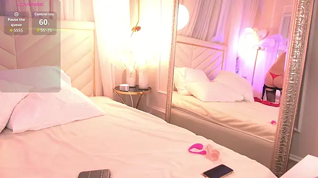 RubyReeves online show from 03-03-26, 06:53