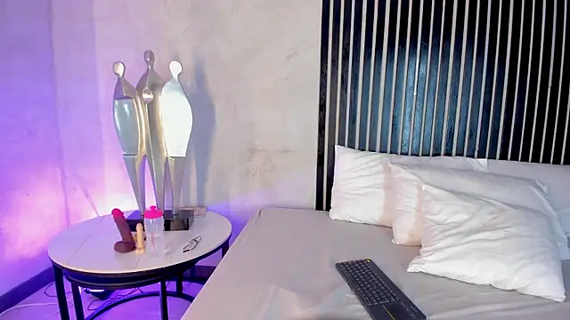 melodyphillips 2  online show from 03-27-26, 08:26