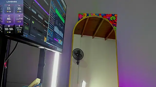 Zaphiro  Sky online show from 02-18-26, 08:44