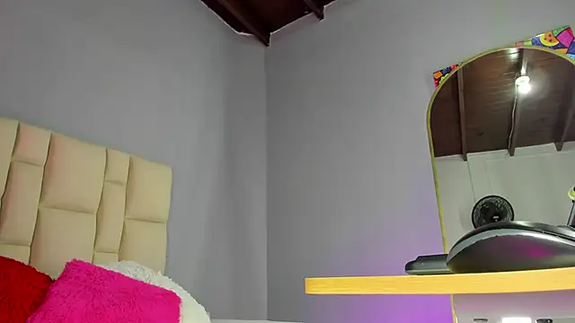 Zaphiro  Sky online show from 02-16-26, 08:46