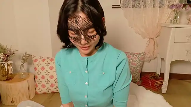 Snapshot of Mochi-Momo chatting on 07-19-26, 02:36 Mochi-Momo online show from 07-19-26, 02:36