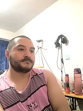 Snapshot of the_shidokun chatting on 02-23-26, 12:23 the shidokun online show from 02-23-26, 12:23