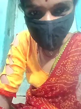 Snapshot of Desi_Couple_P chatting on 06-10-26, 01:12 Desi Couple P online show from 06-10-26, 01:12