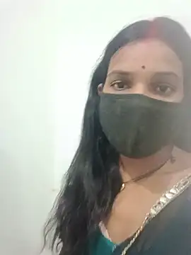 Snapshot of Desi_Couple_P chatting on 07-08-26, 01:23 Desi Couple P online show from 07-08-26, 01:23
