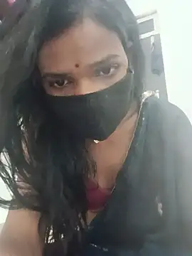 Snapshot of Desi_Couple_P chatting on 07-19-26, 04:15 Desi Couple P online show from 07-19-26, 04:15