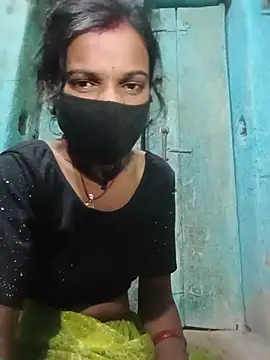 Snapshot of Desi_Couple_P chatting on 05-31-26, 03:40 Desi Couple P online show from 05-31-26, 03:40