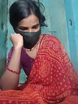 Snapshot of Desi_Couple_P chatting on 06-08-26, 01:33 Desi Couple P online show from 06-08-26, 01:33