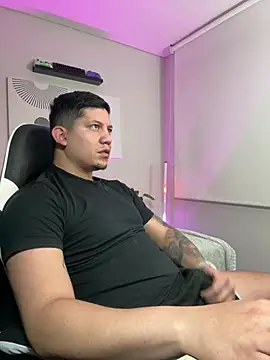  robertobaggioo online show from 03-22-26, 12:18