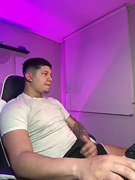  robertobaggioo online show from 03-08-26, 05:22