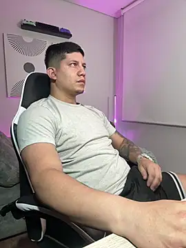  robertobaggioo online show from 03-28-26, 12:28