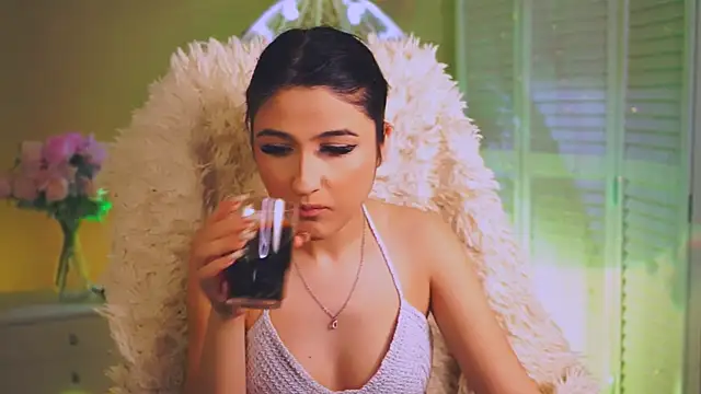 TerezaRobinson online show from 02-27-26, 01:11