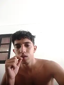 Noscay online show from 04-24-26, 01:02