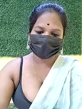 Snapshot of Tamil_Ramya_ chatting on 03-31-26, 05:26 Tamil Ramya online show from 03-31-26, 05:26