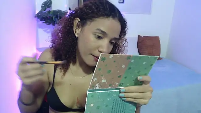 Alice Grinnerk online show from 02-28-26, 01:11