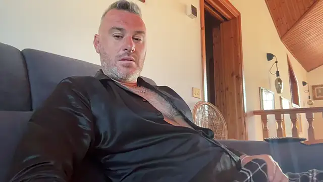 marcovik1 online show from 04-09-26, 06:30