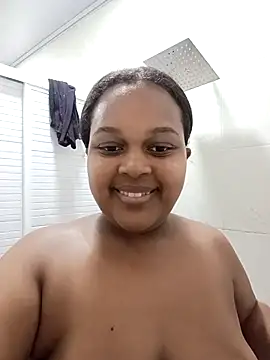 PerlaCurvasgrandes online show from 02-21-26, 10:56