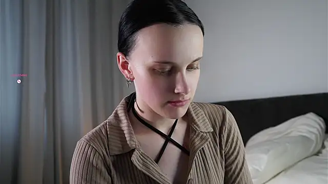 KirstinMcgeady online show from 06-22-26, 12:13