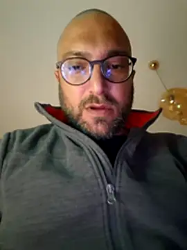 cetriolino online show from 04-05-26, 07:09