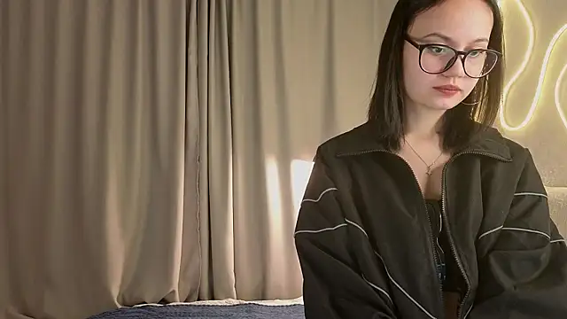 BeatrisRosel online show from 02-20-26, 06:10