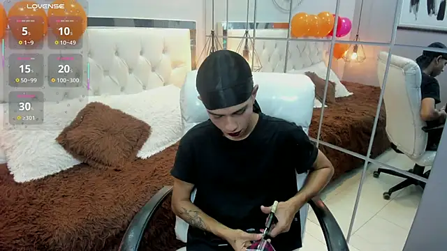 alexking 2 online show from 02-15-26, 05:23