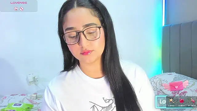 Curvy sweet online show from 02-25-26, 12:22