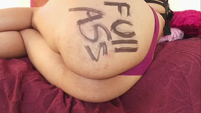 Snapshot of Eva_slutNasty chatting on 03-01-26, 07:14 Eva slutNasty online show from 03-01-26, 07:14