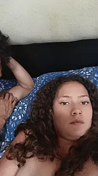 blakeandallisa online show from 04-11-26, 01:13