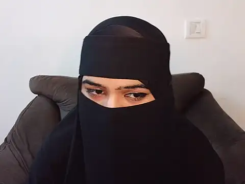 Snapshot of Teen_Girl_ chatting on 06-19-26, 01:50 Teen Girl online show from 06-19-26, 01:50