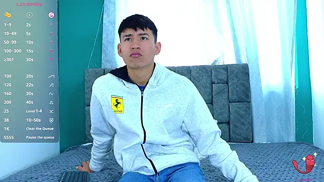 NicolasTorrez online show from 02-12-26, 07:46