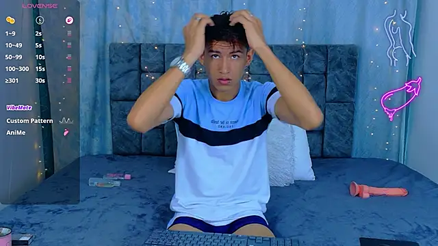 NicolasTorrez online show from 04-11-26, 04:20