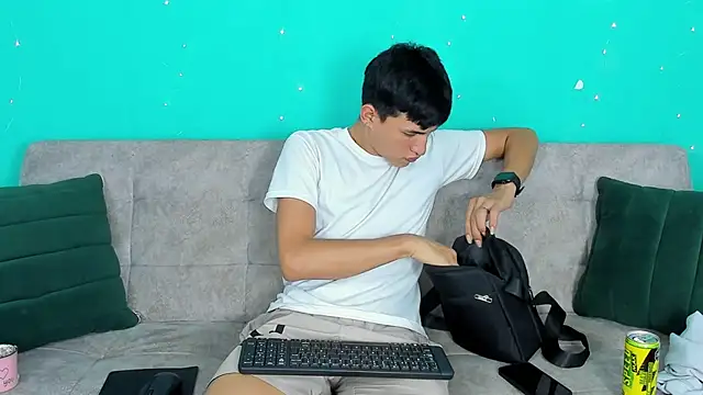 NicolasTorrez online show from 03-04-26, 08:49