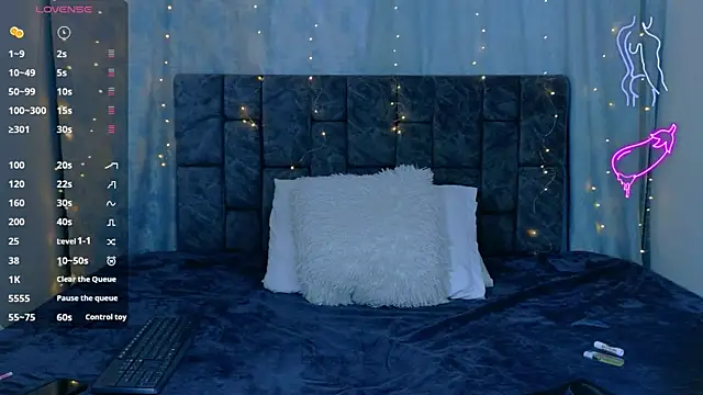 NicolasTorrez online show from 04-07-26, 09:38