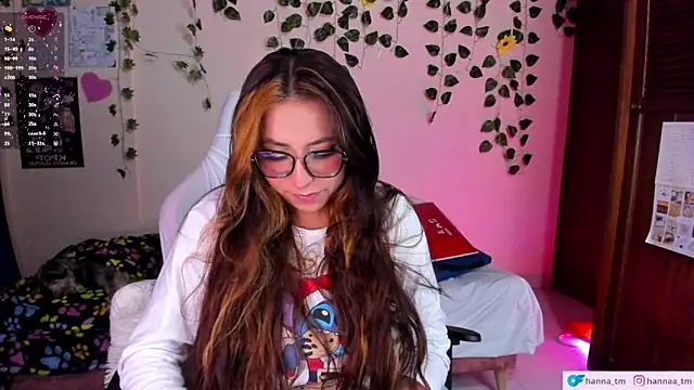 Snapshot of Hanna_Tm chatting on 04-30-26, 02:29 Hanna Tm online show from 04-30-26, 02:29