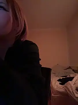 Milli-Kiss online show from 02-19-26, 09:34