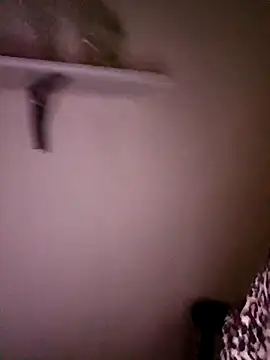 honey-suckle online show from 02-15-26, 07:57