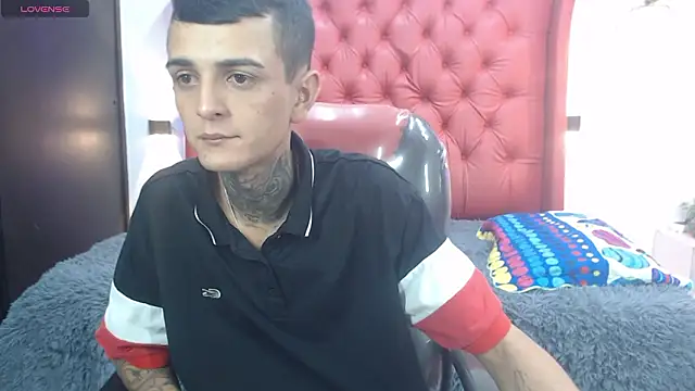 Snapshot of benjamin_anthony chatting on 02-28-26, 02:28 benjamin anthony online show from 02-28-26, 02:28