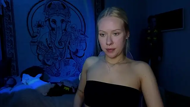 pureeangel online show from 03-24-26, 04:07