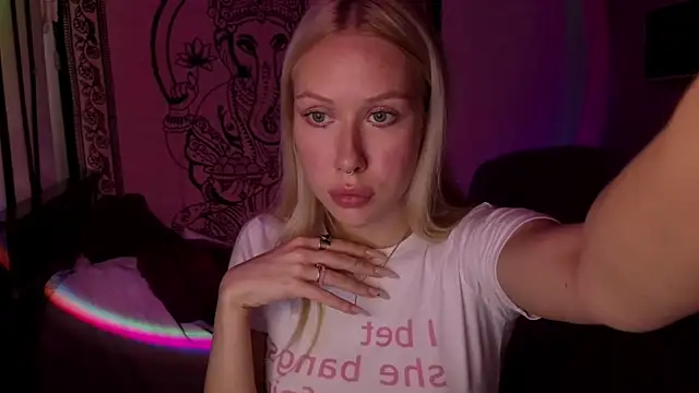 pureeangel online show from 04-09-26, 01:50