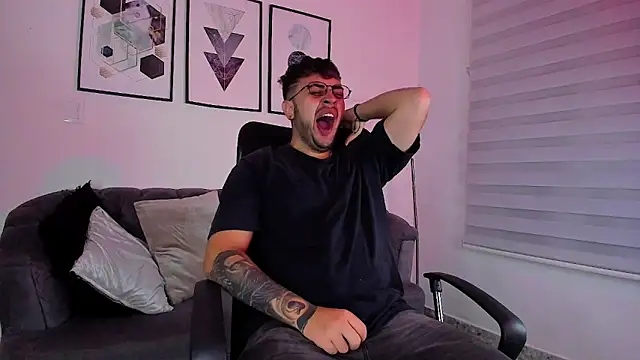 ethan grace online show from 02-28-26, 12:16