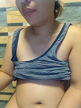 squirtshantal online show from 02-23-26, 12:39