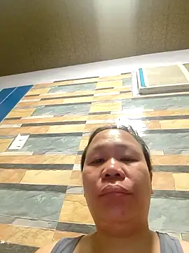 squirtshantal online show from 04-11-26, 07:50